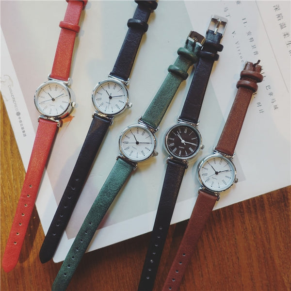 Exquisite small simple women dress watches retro leather female clock Bgg brand women's fashion mini design wristwatches clock